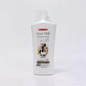 Carebeau Goat Milk Brightening Shower Cream 540ML